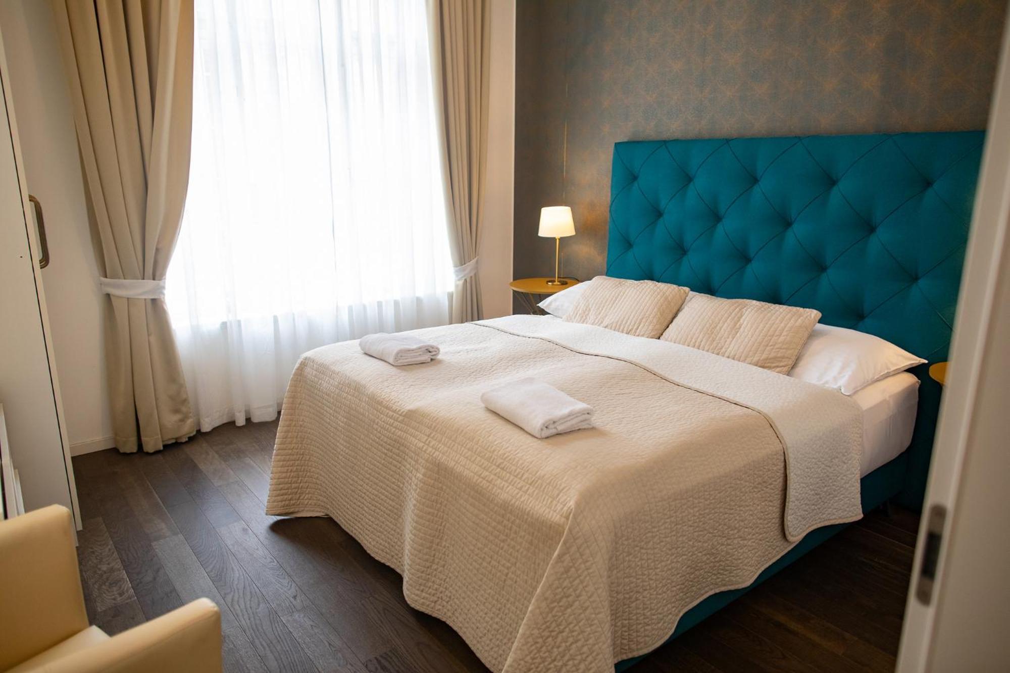Luxury Modern Designed Oldtown Appartement